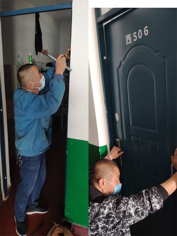 9 后勤服务中心田亚东老师带领物业工作人员为学生修缮宿舍门.jpg